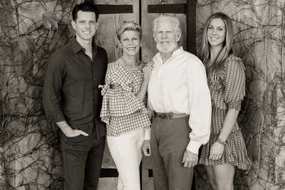 Familie Harlan: H. William «Bill» Harlan mit seiner Frau Deborah und den Kindern Bill (links) und Amanda (rechts).