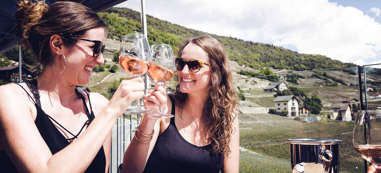 Das «Walliser Sommer Weinfestival» war ein voller Erfolg für alle WinzerInnen und WeinliebhaberInnen. 