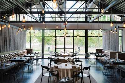 »Bacchanalia«,  eines der besten Restaurants von Atlanta: Modern American Cuisine in frischer Bioqualität.
