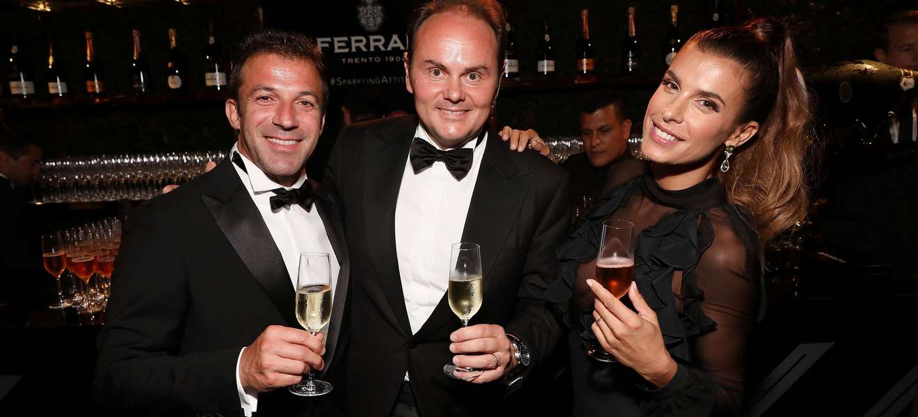 Alessandro Del Piero mit Matteo Lunelli, Präsident und CEO des Weinguts und Elisabetta Canalis.