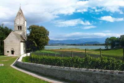 Die idyllische Klosterinsel Ufenau liegt im Zürichsee.