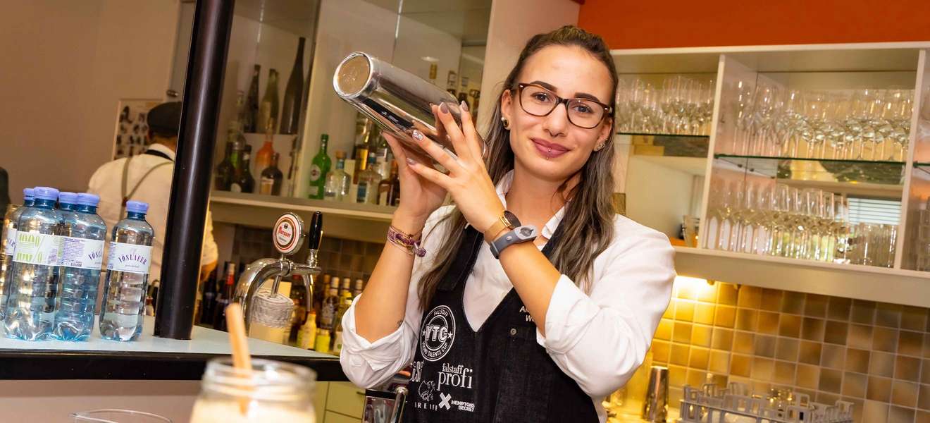 Alexandra Weiss – Teilnehmerin des Falstaff Young Talents Cup 2020 in der Kategorie Bar.