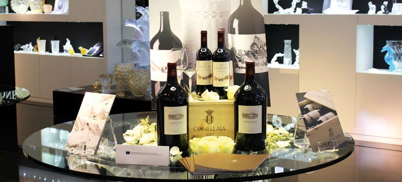 «L’Eleganza»: Nicht nur der Wein, auch das Etikettendesign strahlt pure Eleganz aus. 