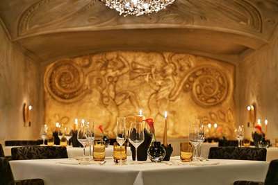 Avantgarde-Restaurant in Gold: Das «Ecco» zählt zu den besten Gourmet-Adressen in St. Moritz.