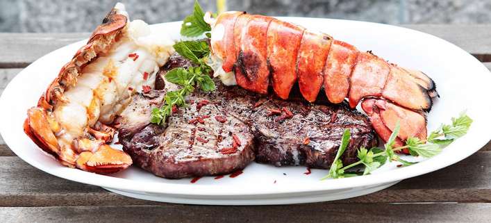 Porterhouse Steak Dry-Aged / Lobster / BBQ