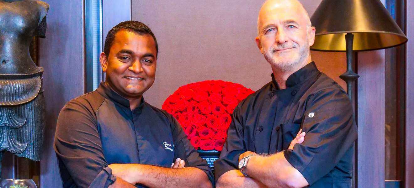 «The Setai» Küchenchef Vijayudu Veena und Richard Kägi, Foodscout für die Globus delicatessa