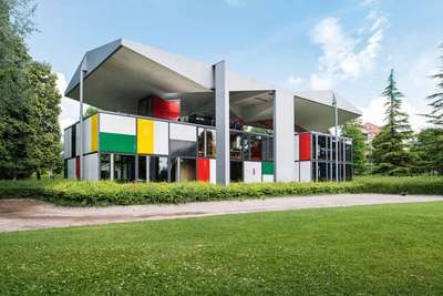 Pavillon Le Corbusier. Farbenfrohes Architekturjuwel des berühmten Schweizer Künstlers. Wiedereröffnung 2019.
