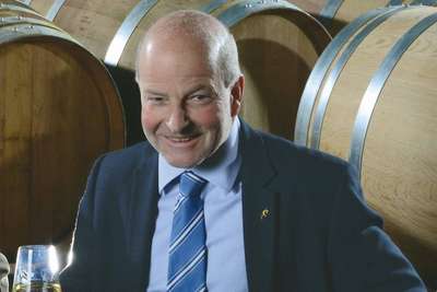 Der Aigle les Murailles ist der wohl bekannteste Schweizer Wein. Önologe und Direktor Daniel Dufaux ist daran nicht unschuldig.