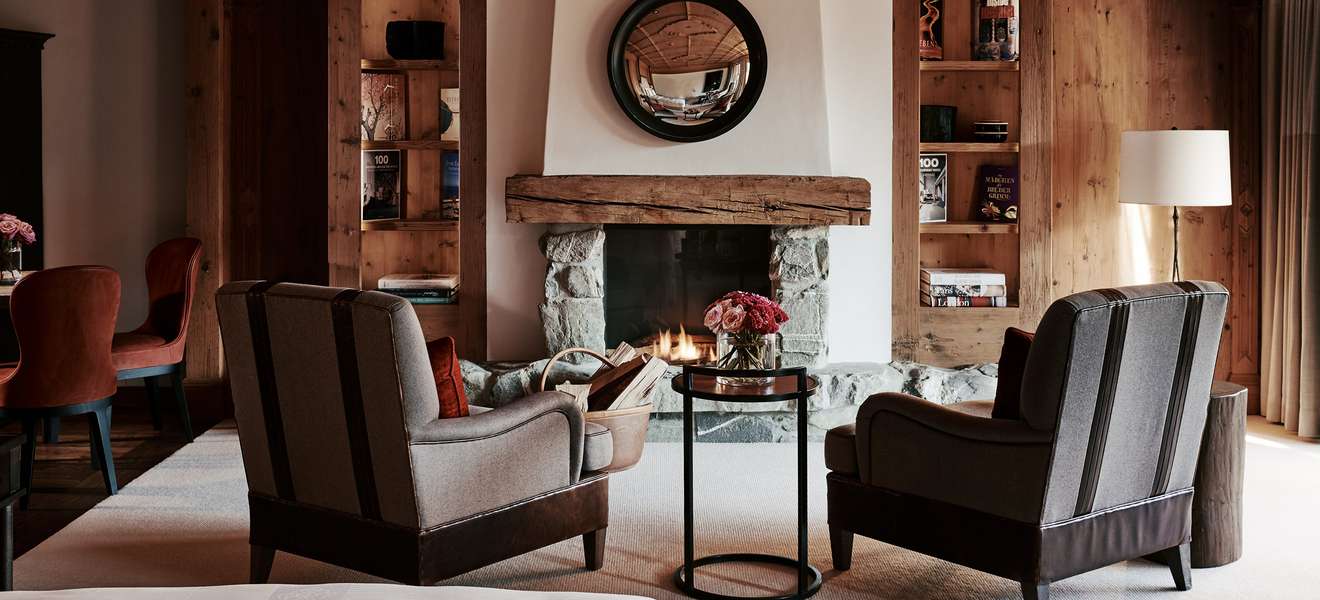 Die Zimmer und Suiten des «The Alpina Gstaad» vereinen modernes Design mit alpiner Tradition.