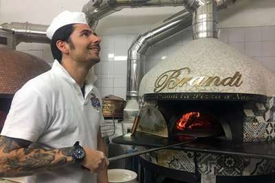 Der Spitzenkoch in der Pizzeria «Brandi»