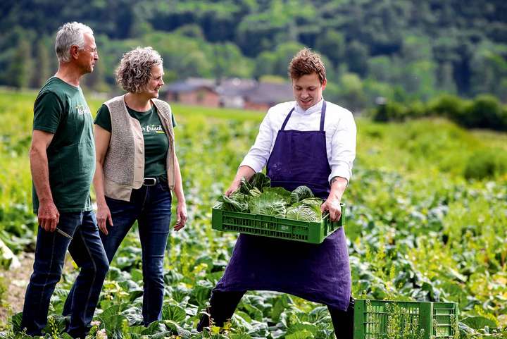 Philip Rachinger, Restaurant »Mühltalhof«, mit den Gemüsebauern Maria und Anton Hiß aus Karling