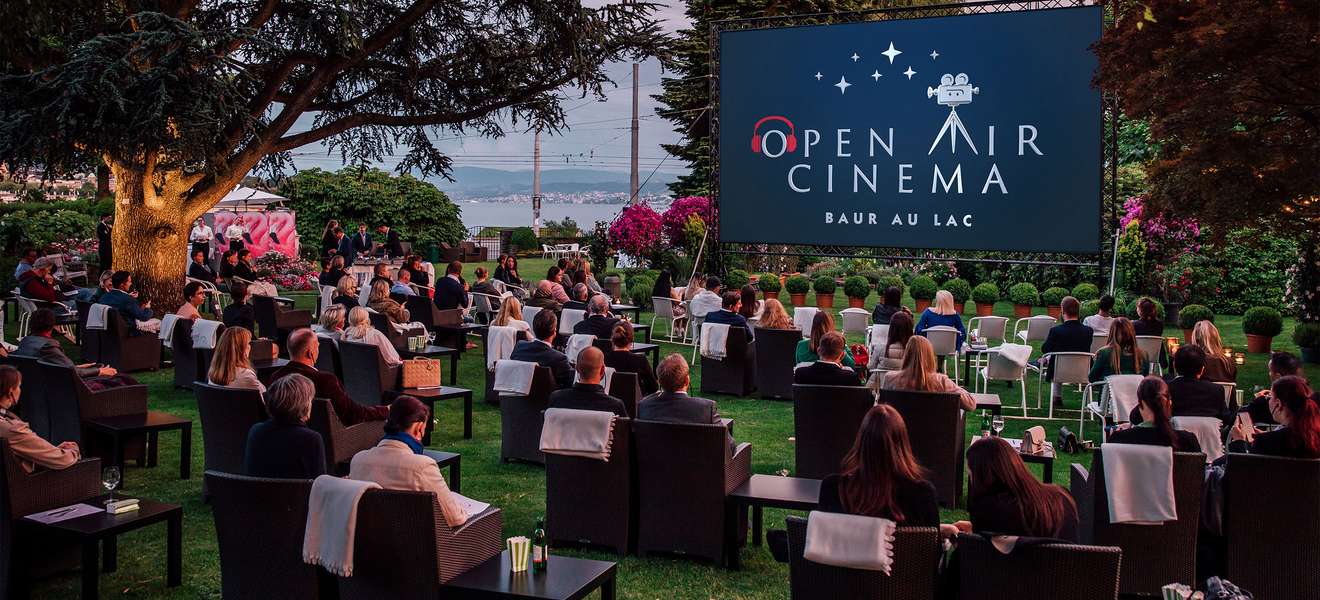 Das Open-Air-Kino im Garten des «Baur au Lac»